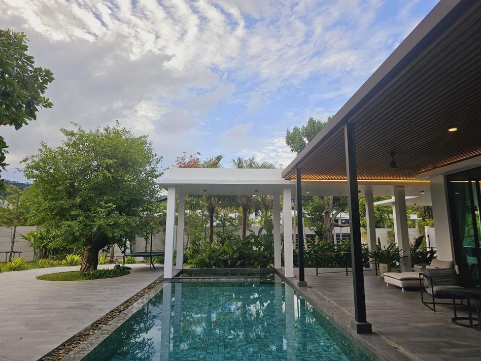 Pool From Master Bedroom Living Room